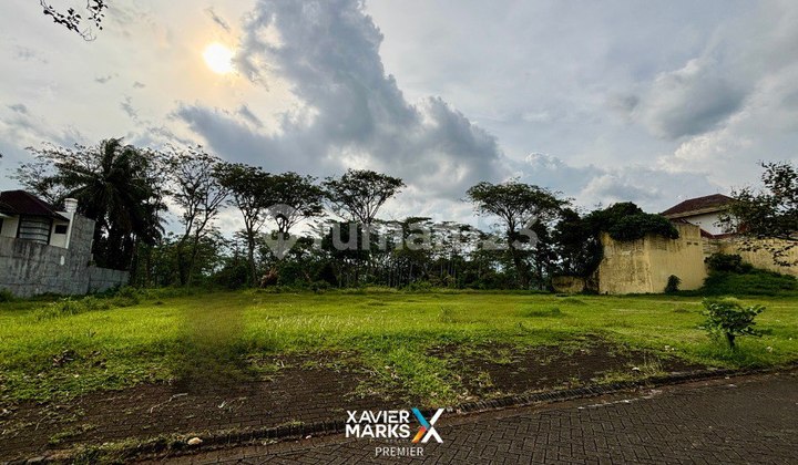 V1 Dijual Tanah Kavling Luas 3 Jejer di Graha Golf Araya Malang