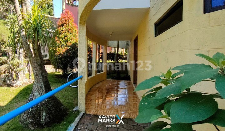 V1 Villa Premium Furnish Taman Luas Asri Di Batu Dekat Wisata V1 Villa Premium Furnish Taman Luas Asri Di Batu Dekat Wisata