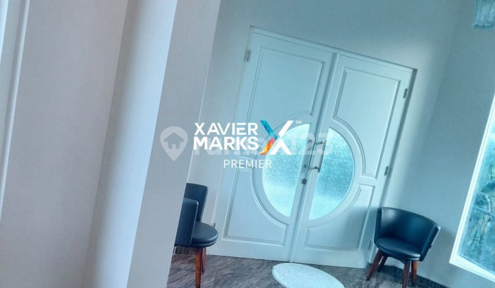 Luxury Elegant House in Tidar Malang with Private Pool Luxury Elegant House in Tidar Malang with Private Pool