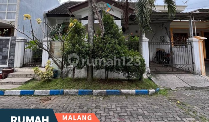 Rumah Cantik Tinggal Huni di Araya Blimbing Malang