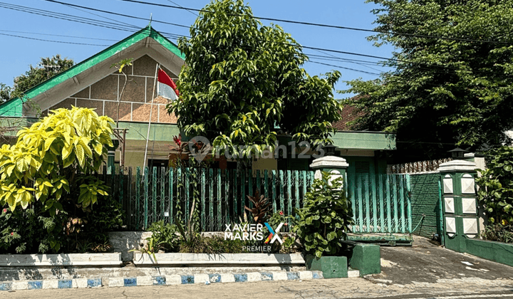 V1 Dijual Rumah Asri Dekat Jalan Poros di Lowokwaru Malang V1 Dijual Rumah Asri Dekat Jalan Poros di Lowokwaru Malang