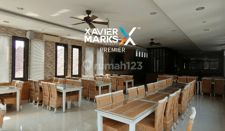 Ruang usaha Serba Guna 2 Lantai Bagus Aktif di Klojen Malang