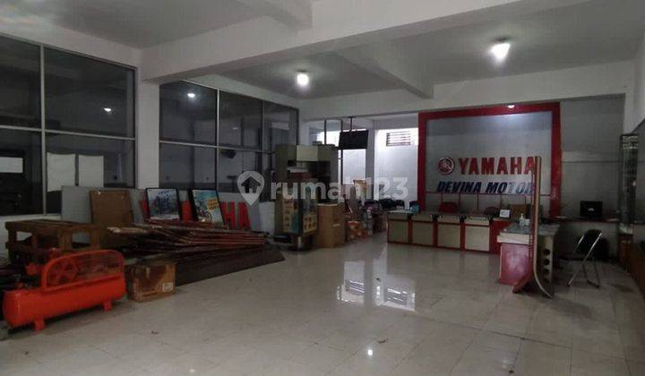 Ruko 3 Lantai Lokasi Strategus di Jl Jakgung Suprapto, Malang 9