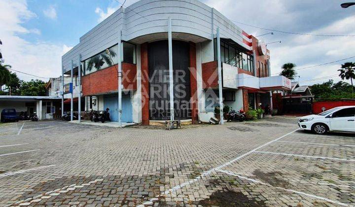 Disewakan Rumah Usaha Luas Strategis di Jl Raya Dieng Malang 1