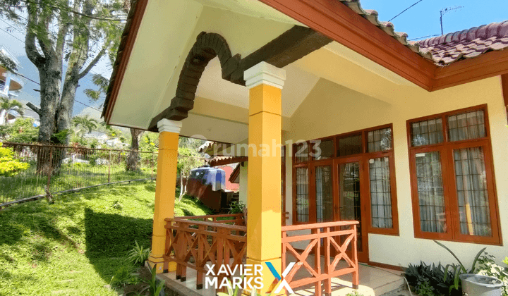 V1 Dijual Cepat Rumah Villa Bagus Terawat di Panderman Hill Batu 1