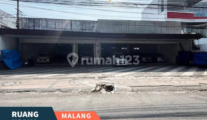 Dijual Ruang Usaha Area Traffic Tinggi di A Yani Blimbing Malang