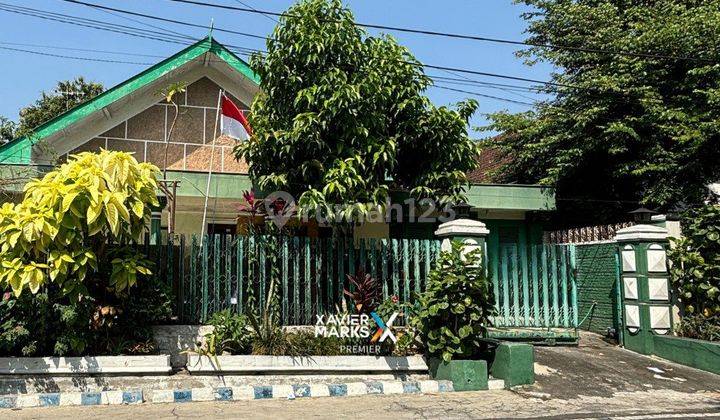 V1 Dijual Rumah Asri Tengah Kota Area Kaliurang Malang 2