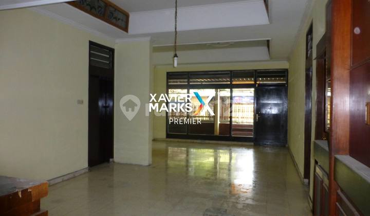 Zero Road House on Jl Bogor Klojen Malang Near Campus 2