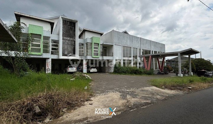 V1 Hotel Existing Investment Potential Near Jatim Park Tourist Attraction in Batu