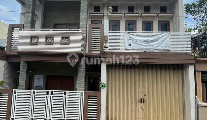 V1 For Sale 3-Story House in Batu City with Beautiful Rooftop View