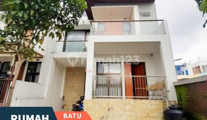 Strategic Well-Maintained Villa Near BNS in Batu City