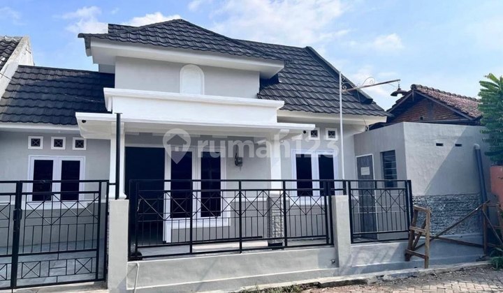 Rumah Lingkungan Aman Tengah Kota di LA Sucipto Blimbing Malang 2