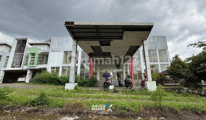 V1 Hotel Existing Investment Potential Near Jatim Park Tourist Attraction in Batu 2