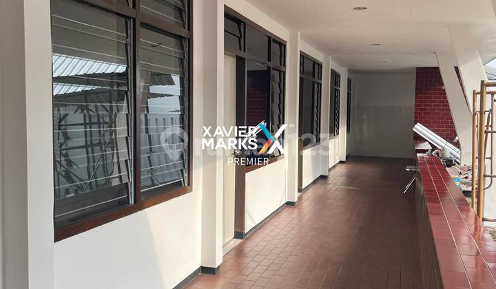 Spacious Strategic House in Ijen Klojen Malang, Suitable for Office Use Spacious Strategic House in Ijen Klojen Malang, Suitable for Office Use