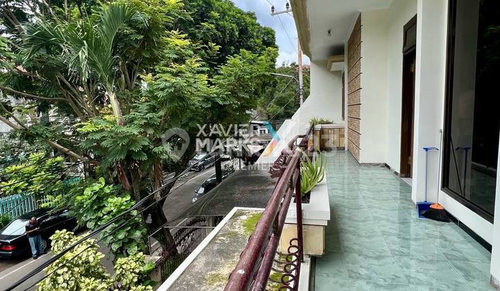 For Sale Beautiful Elite House in Klojen Island Malang Down 2M 2