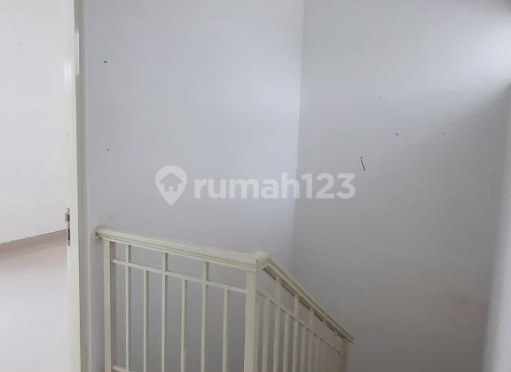 Rumah minimalis di Citra Garden Cluster The Peak Malang 2