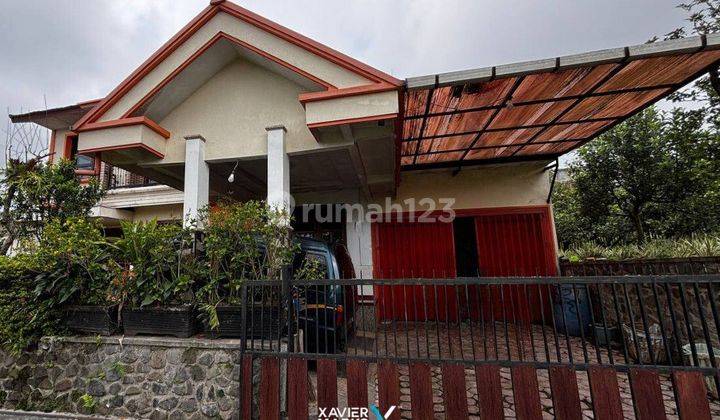 V1 Dijual Rumah Bagus 2 Lantai View Pegunungan di Tulungrejo Batu 2