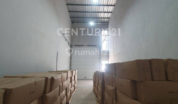 Disewakan Gudang 120 Meter Persegi Batuceper 2