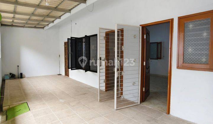 Rumah 1 Lantai Lokasi Strategis Di Angke Jakarta Barat 1