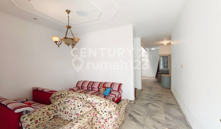 Nice House 2 Floors In Green Garden Complex West Jakarta 2