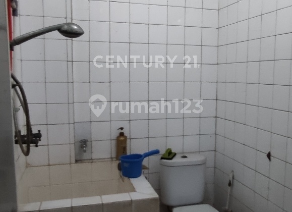 Rumah 3½ Lantai di Jalan Perdana (Tubagus Angke) 2