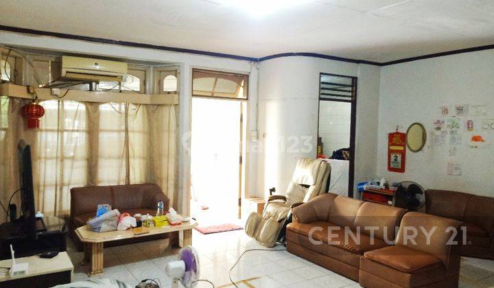 Rumah Tua Di Pluit Karang Molek JakUt 2