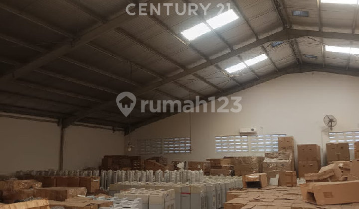 Warehouse and Office for Sale in Arcadia DM Warehouse Complex Warehouse and Office for Sale in Arcadia DM Warehouse Complex
