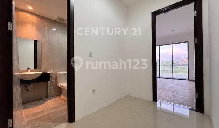 Rumah Baru 2 LT di Golf Island Pik Jakut Rumah Baru 2 LT di Golf Island Pik Jakut