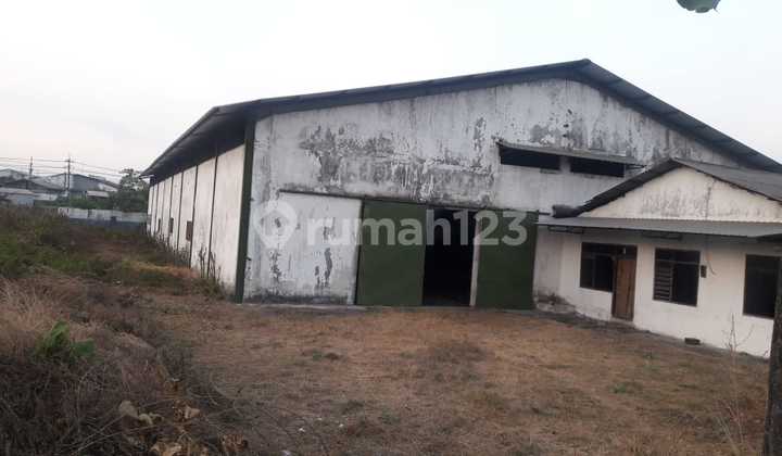 Gudang di Ngelom Megare sepanjang Murah