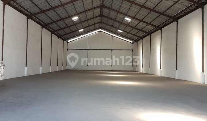 Disewa Gudang Mutiara Tambak Langon Siap Pakai Parkir Luas Disewa Gudang Mutiara Tambak Langon Siap Pakai Parkir Luas