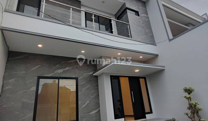 Dijual Rumah Mulyosari Baru Minimalis 2 Lantai Siap Huni 1