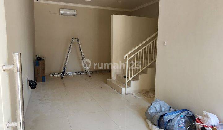 Dijual Rumah Minimalis 2 Lantai Wisma Permai  2