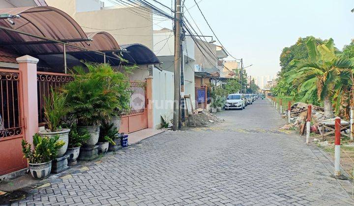 Rumah 1,5 lantai di Lebak Indah Jaya Siap Huni 2