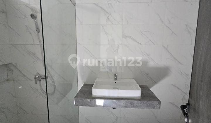 DIJUAL RUMAH NEW GRESS KUTISARI INDAH ( 2 LANTAI ) Surabaya 2