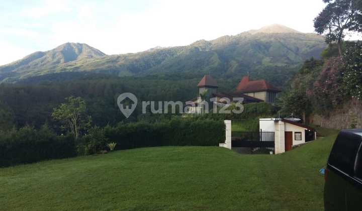 Dijual Villa Trawas View Gunung, Bukit Trawas Garden