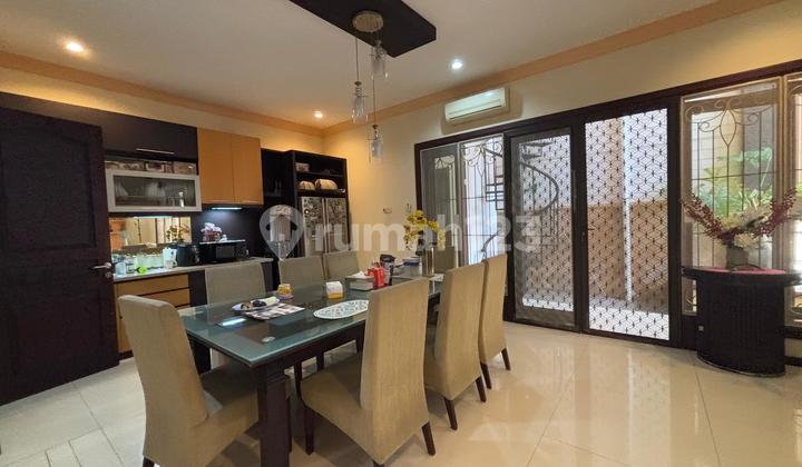 Dijual rumah asri hommy Terawat siap huni Regency 21 Surabaya dekat Galaxy Mall Dijual rumah asri hommy Terawat siap huni Regency 21 Surabaya dekat Galaxy Mall