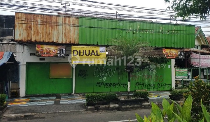 Dijual Ruang Usaha Strategis 1,5 Lantai di Jantung Kota Klaten Lokasi Premium