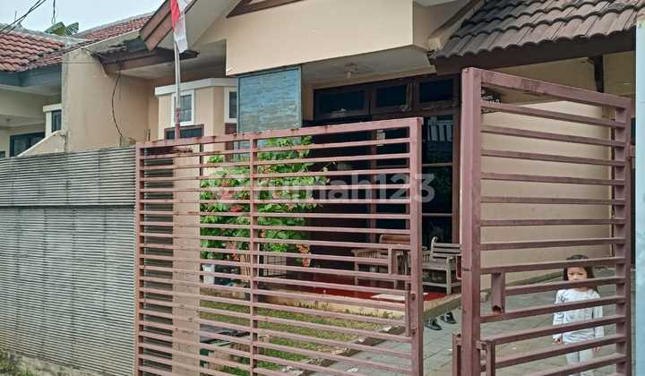 For Sale House in Daanmogot, Perum Budiindah