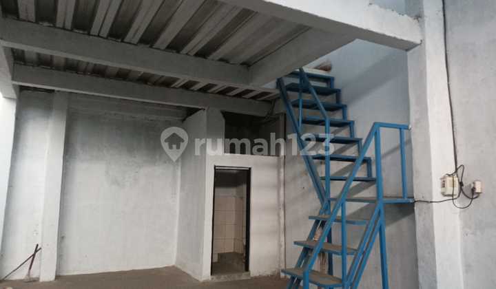 Gudang Bagus 2Lt Lokasi Strategis di Jl Merdeka Cimone, Tangerang