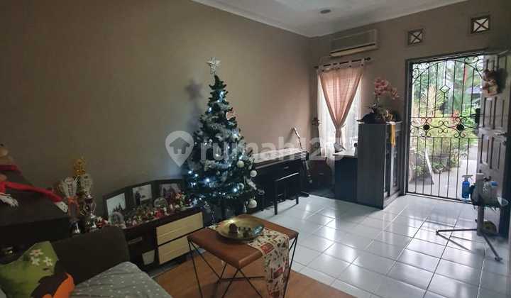 Dijual Rumah Mewah 2 Lantai, Kompleks Puribeta 1 Cluster Pinus 
