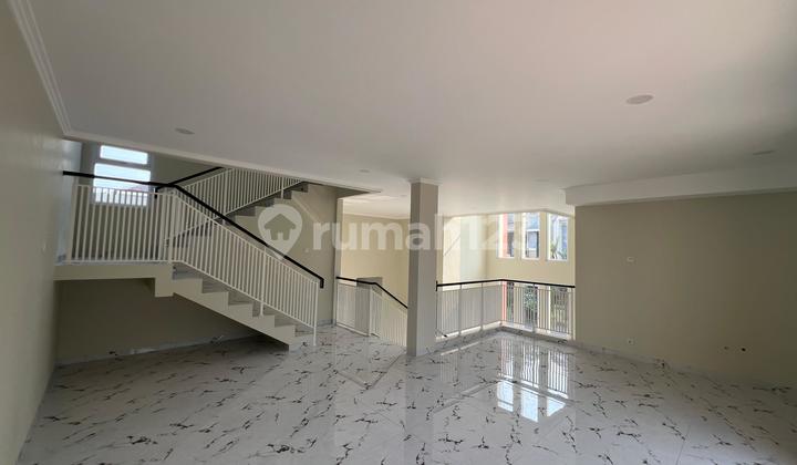 Dijual Rumah Mewah, 2 Lantai At The Green Cluster Vineyard Bsd