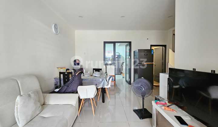 Dijual Cepat Rumah, Siap Huni, At Cluster Baroni Gading Serpong Dijual Cepat Rumah, Siap Huni, At Cluster Baroni Gading Serpong