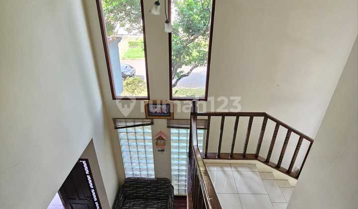 Dijual Cepat Rumah Mewah Strategis At Sutera Cemara, Alam Sutera.