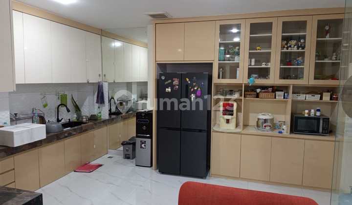Beautiful Home Comfortable Clean Residence in Taman Kyotto Lippo Karawaci. 2