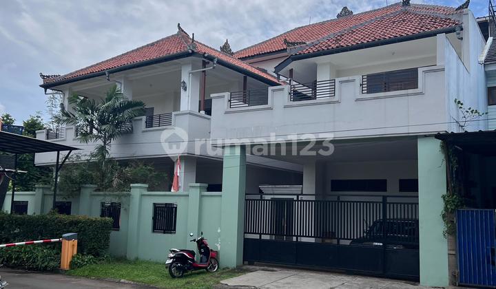 Rumah Bagus Siap Huni Cocok Untuk Usaha Strategis di Nusa Loka BSD Rumah Bagus Siap Huni Cocok Untuk Usaha Strategis di Nusa Loka BSD