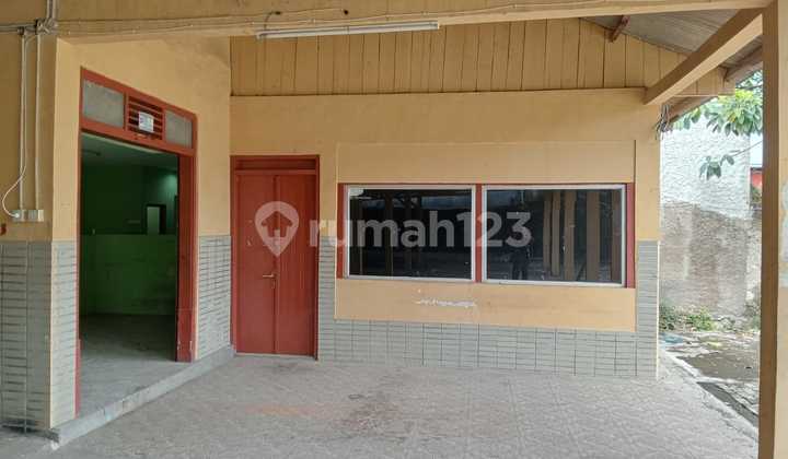 Tanah dan Bangunan 1200m Hadap Jalan Raya di BSD Tangerang Selatan