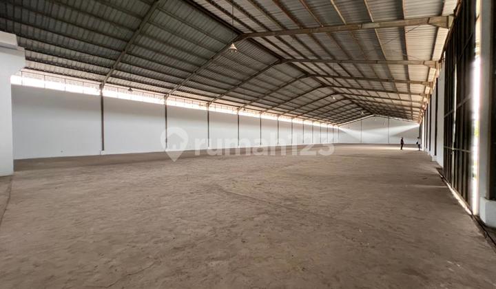 Multi-Purpose Warehouse with Wide Strategic Road Access in Cikupa Multi-Purpose Warehouse with Wide Strategic Road Access in Cikupa