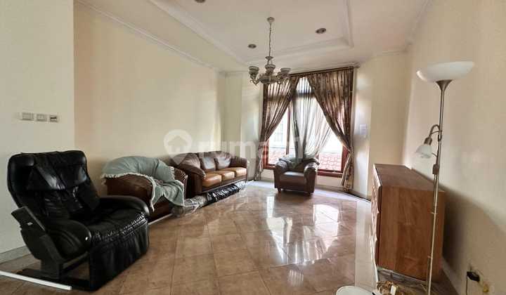 Rumah Cantik Hunian Nyaman Furnished Taman Diponegoro Lippo Karawaci