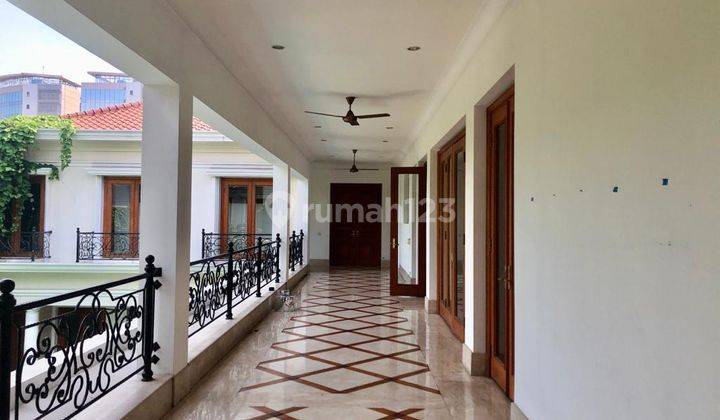 Rumah Mewah Siap Huni Private Pool Tulodong Bawah Jakarta Selatan 1