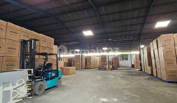 Ready-to-Use Good Shared Warehouse Strategic Jatake Industrial Area. Ready-to-Use Good Shared Warehouse Strategic Jatake Industrial Area.